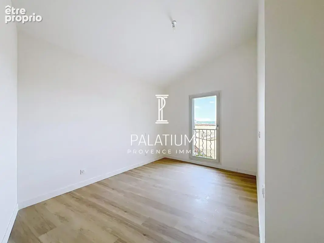 Appartement T4 de 82 m² – Cœur de Trets, résidence confidentielle - photo 11
