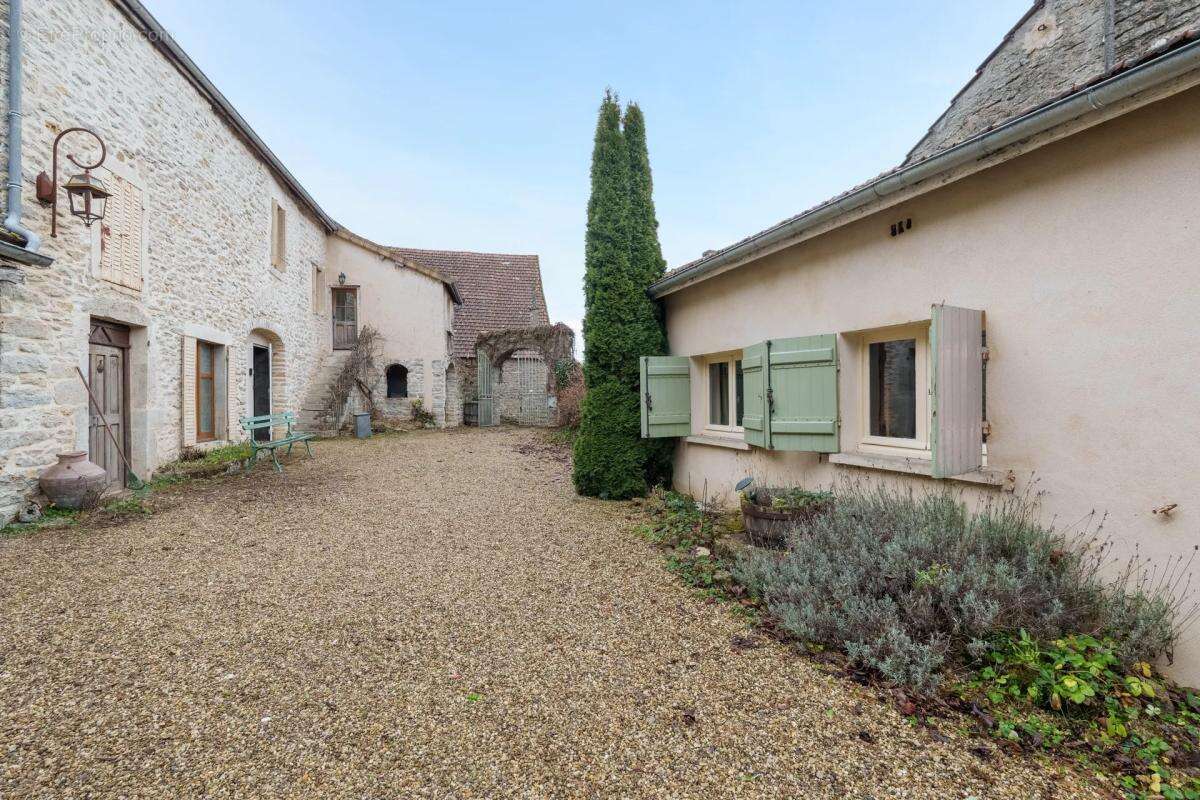 Maison à BAUBIGNY