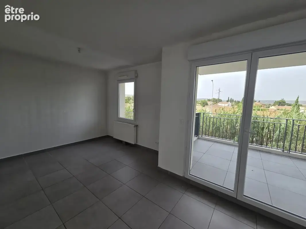 A vendre en exclusivite t2 de 50 m2 environ avec terrasse avec 2 places de parkings privatif - photo 2