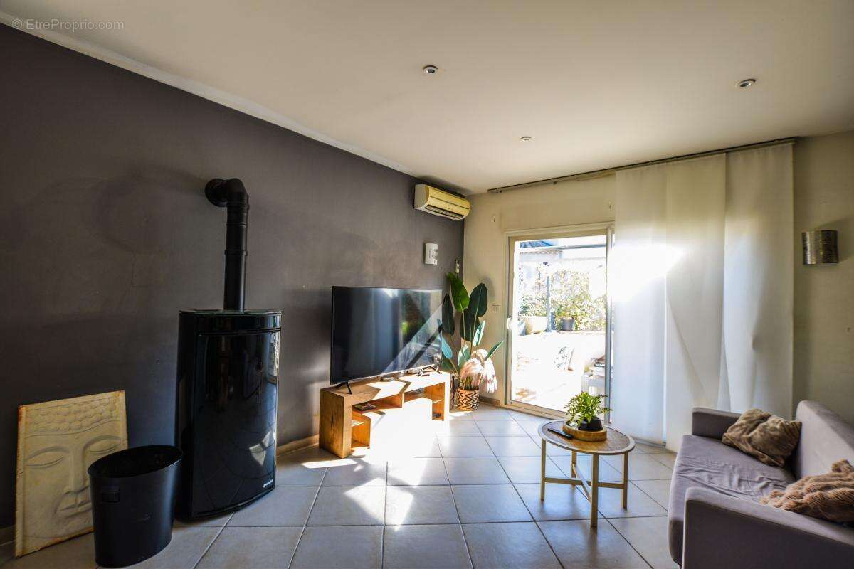 Maison à ROCHEFORT-DU-GARD