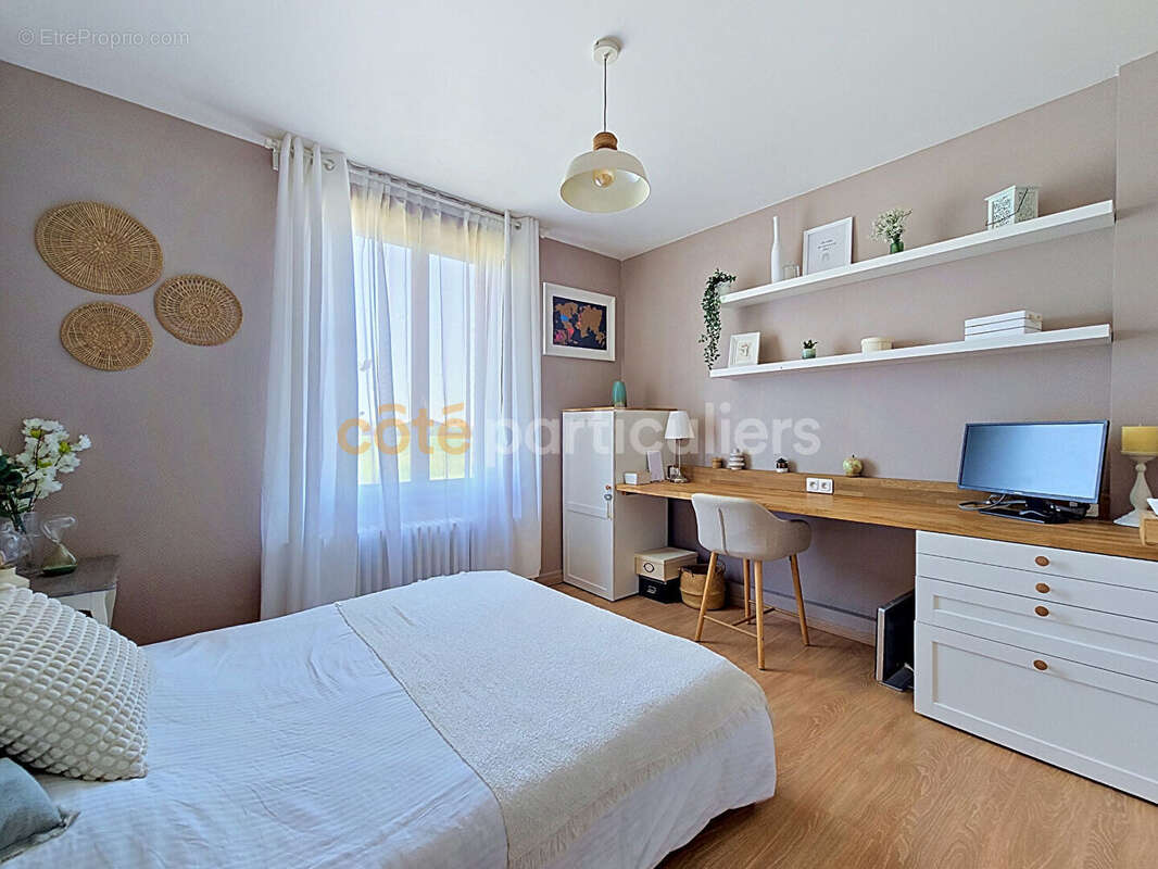 Corps-de-ferme / Semi plain pied d'exception de 255m² - photo 8