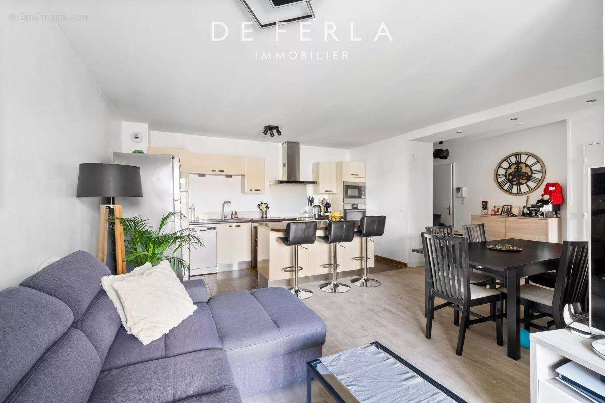 Appartement à ROSNY-SOUS-BOIS