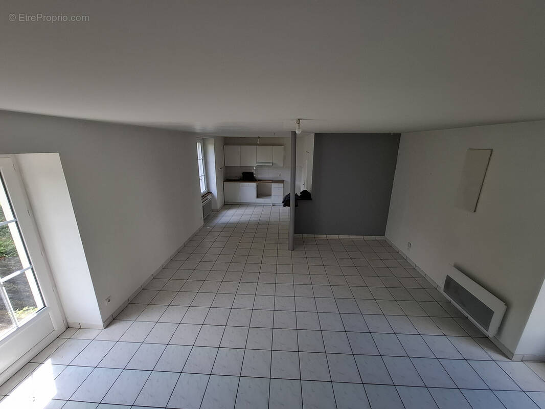 Maison à SAINT-ETIENNE-DE-MER-MORTE