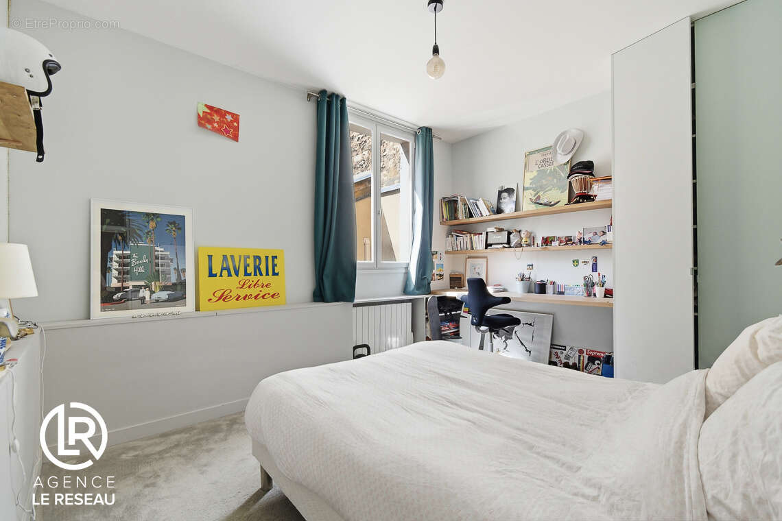 Appartement à PARIS-8E