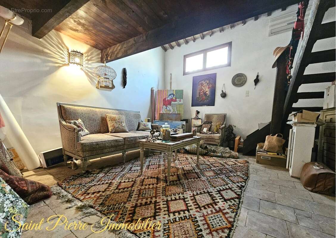 Superbe maison de maître à Saint mitre les remparts - photo 23