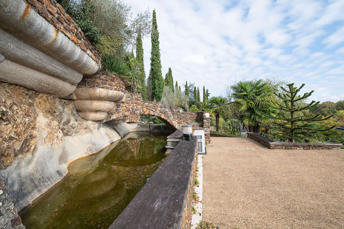 Maison à CHATEAU-GONTIER