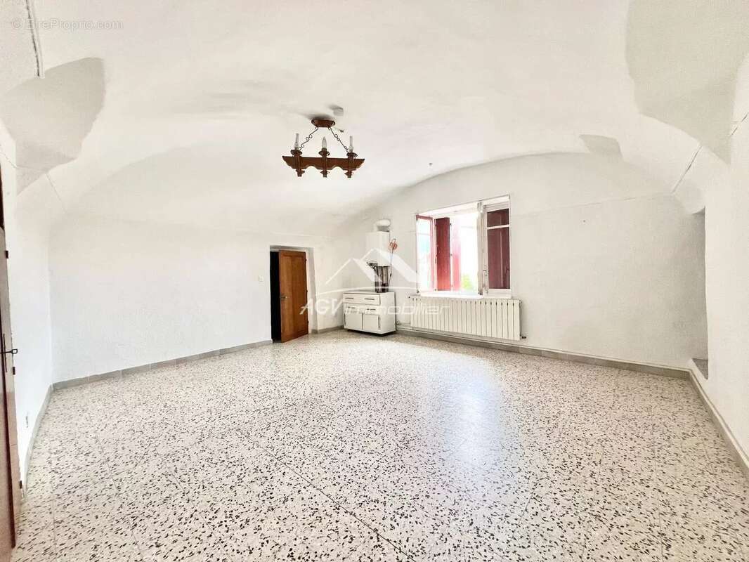 Appartement à LES MAGES