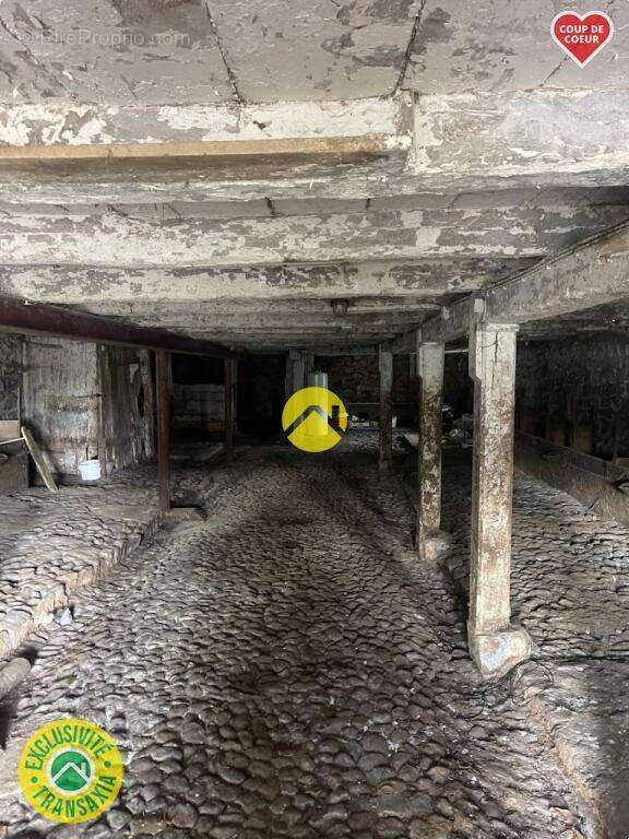 Maison à THERONDELS