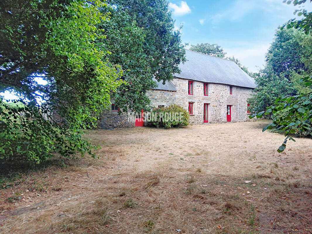 Saint-brandan : authentique corps de ferme à rénover avec fort potentiel - photo 14