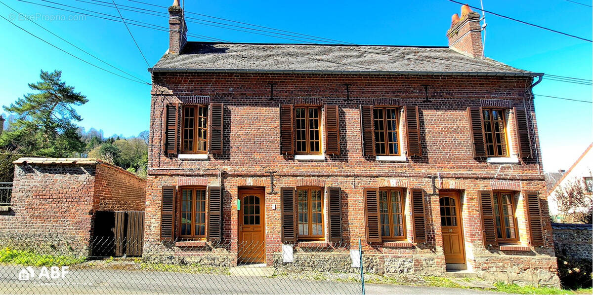 Maison à ARQUES-LA-BATAILLE