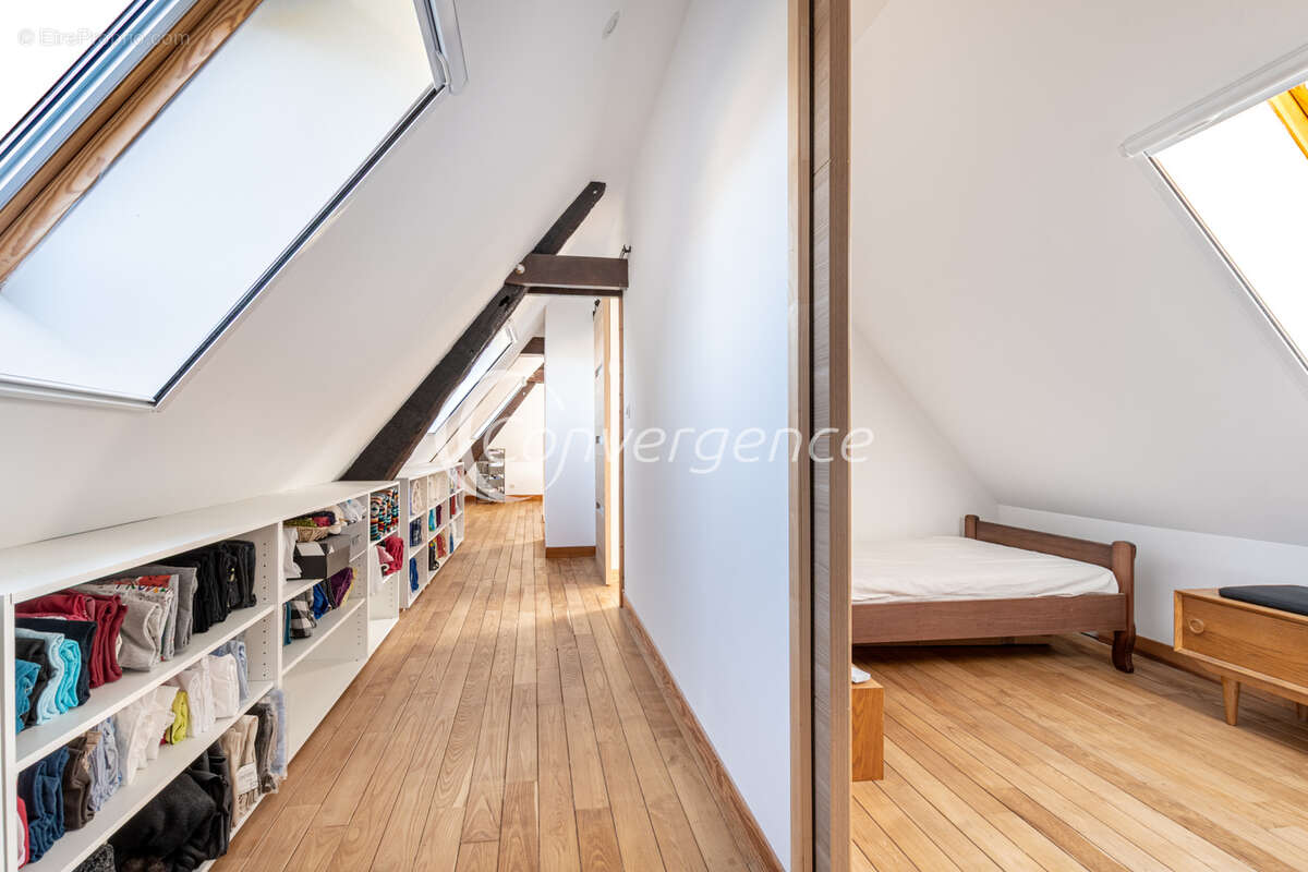 Maison à SAINT-VITTE-SUR-BRIANCE