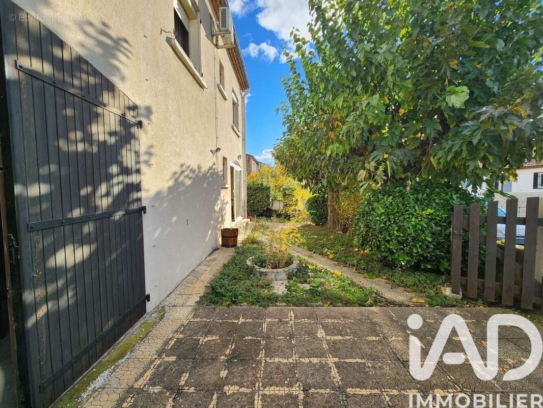 Photo 2 - Maison à CAPESTANG