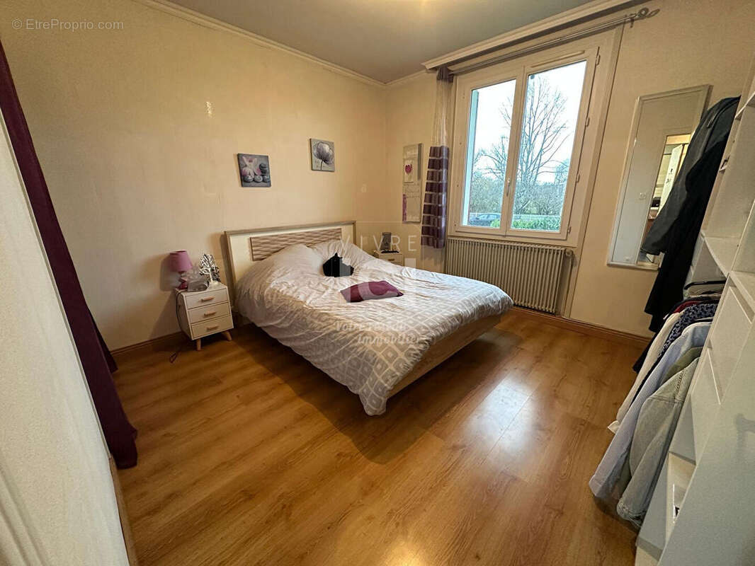 Maison à SAINT-MATHURIN-SUR-LOIRE