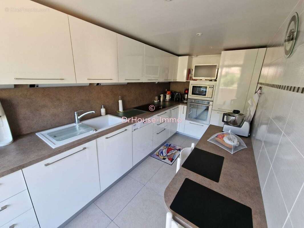 Appartement 95 m² à Menton  - photo 3