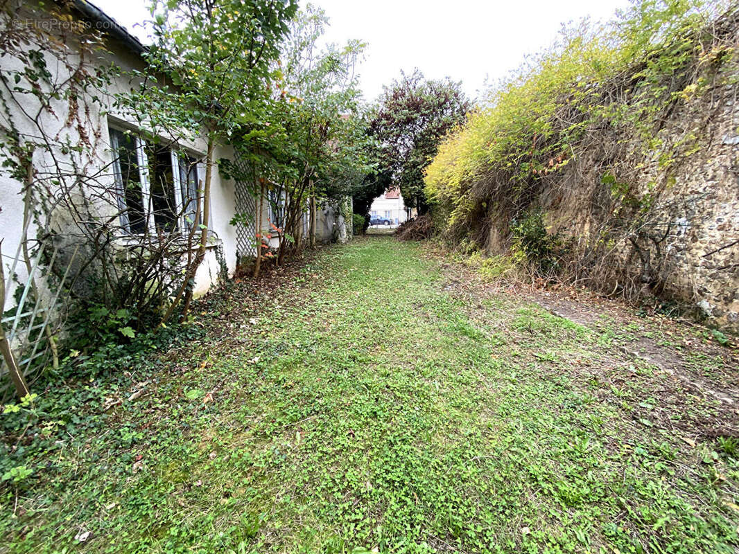 Maison à NONANCOURT