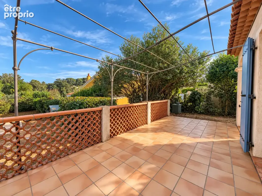 La Seyne sur mer - villa provençale T5 sur 907m2 de terrain - photo 10