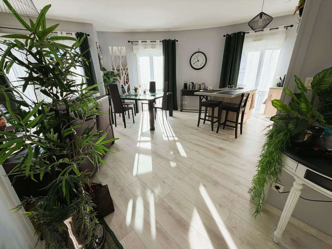 Appartement à VICHY