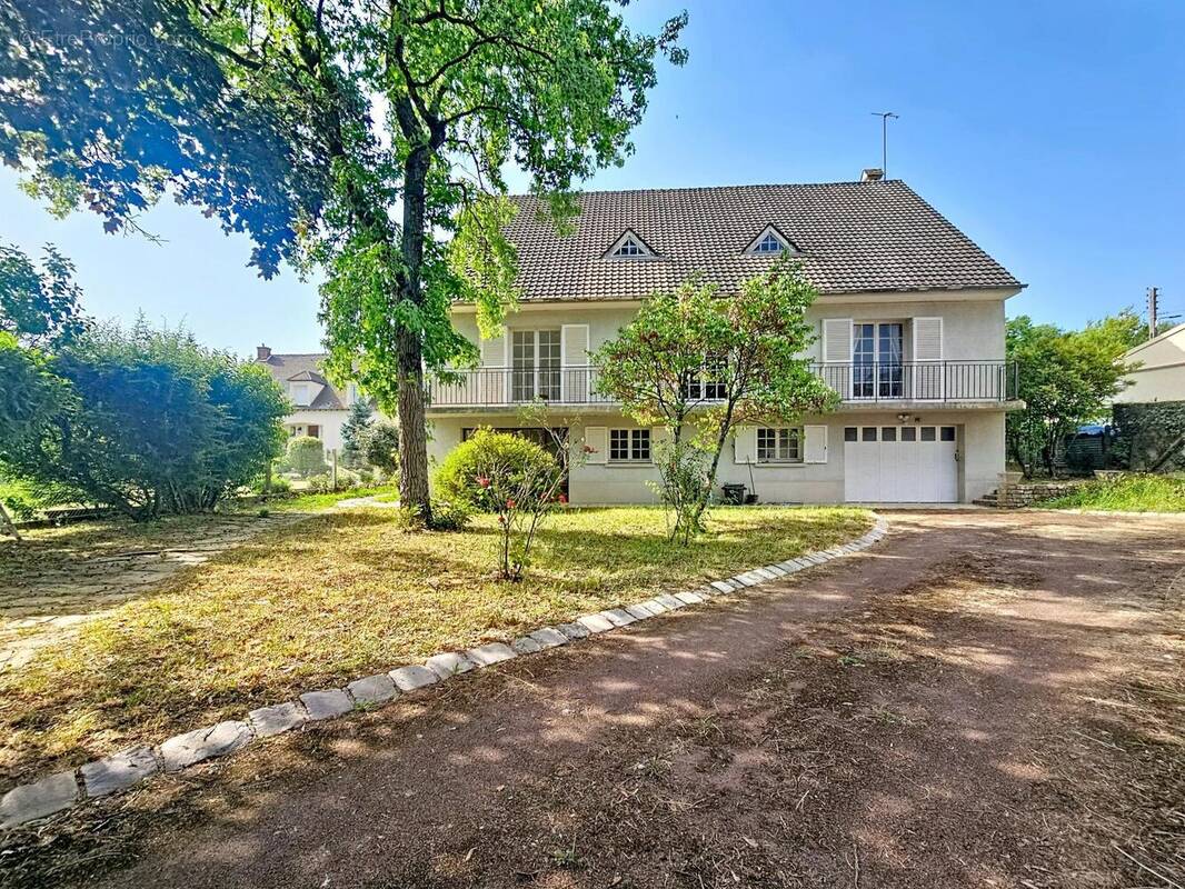 Maison 275 m² à Provins  - photo 1