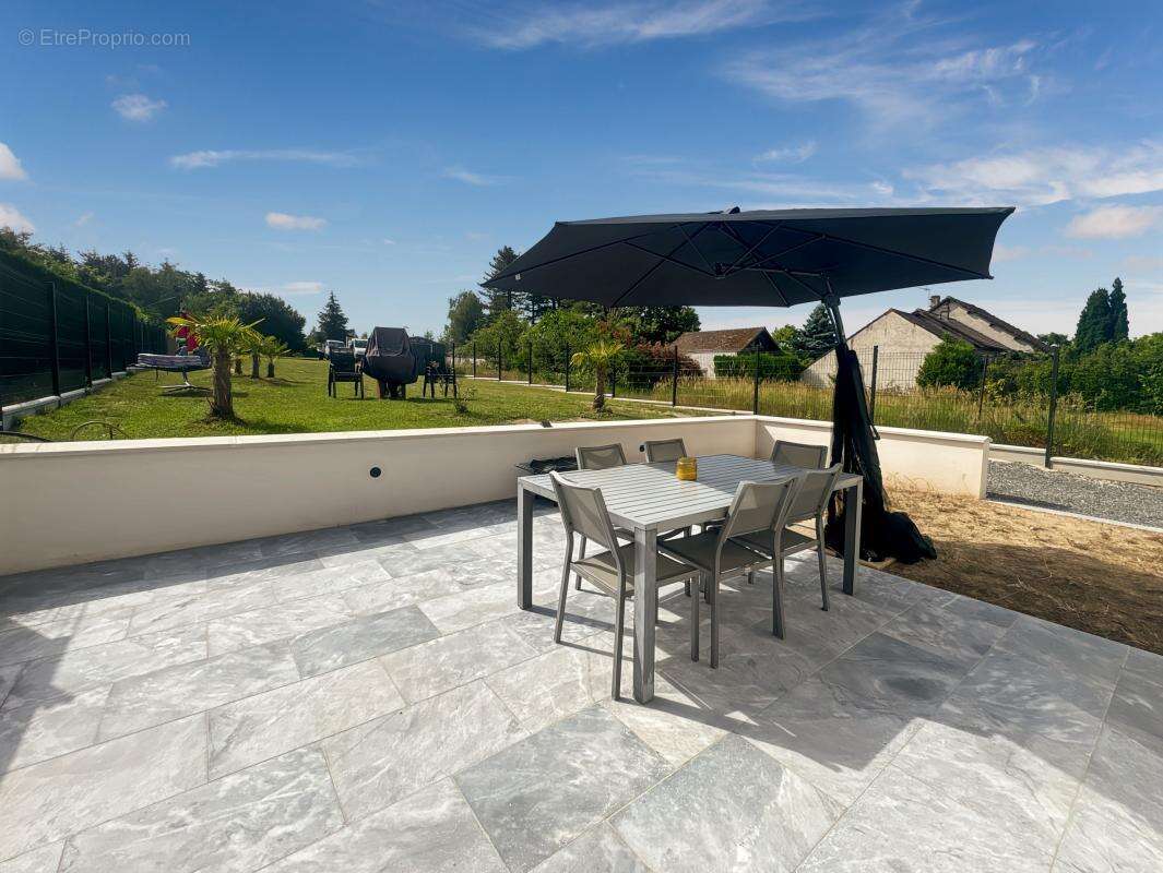 Maison à LAILLY-EN-VAL