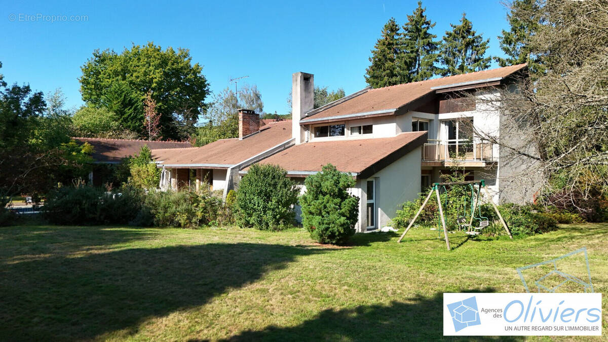 Maison à SENLISSE
