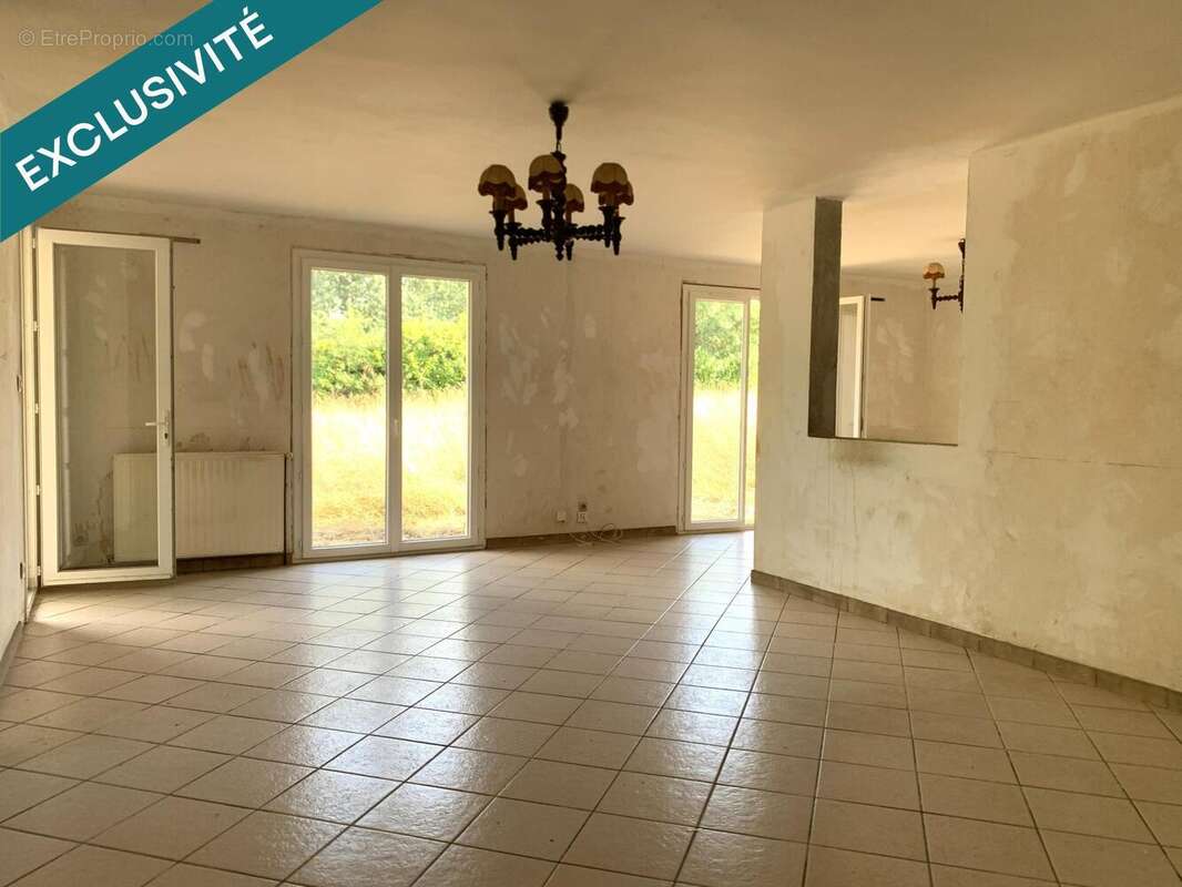 Maison 115 m² à Saint-Clar  - photo 4