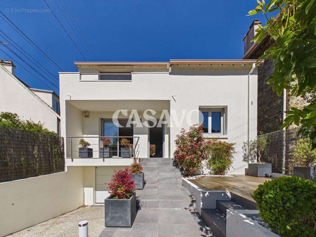 Maison à VIROFLAY