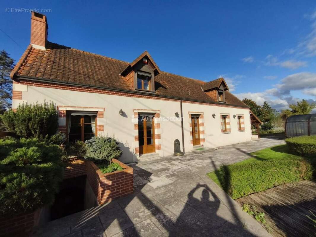 Maison à VILLEFRANCHE-SUR-CHER
