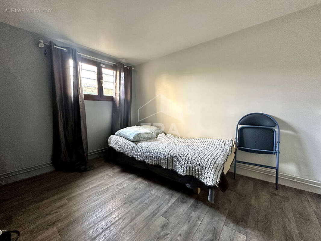 Maison à SARTROUVILLE