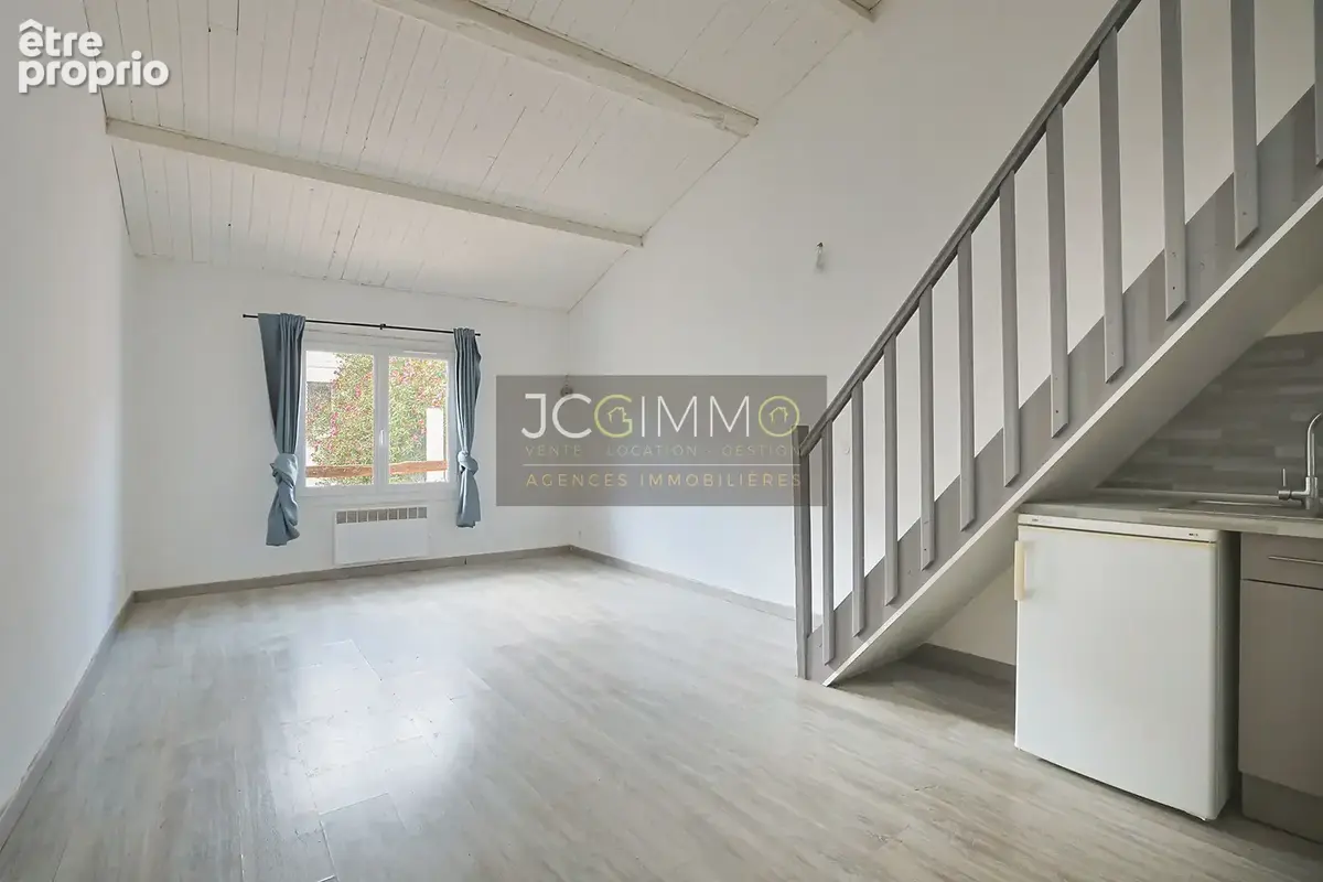 Photo Appartement à Puget-Ville au prix de 139 000€