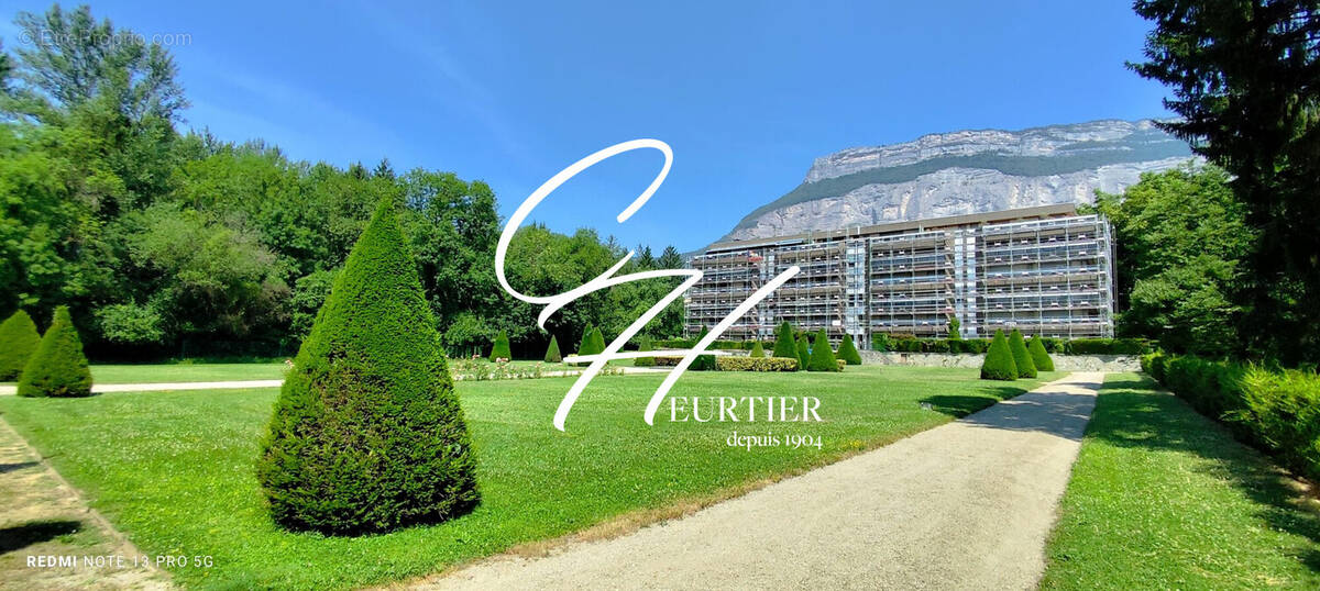 Appartement à MEYLAN