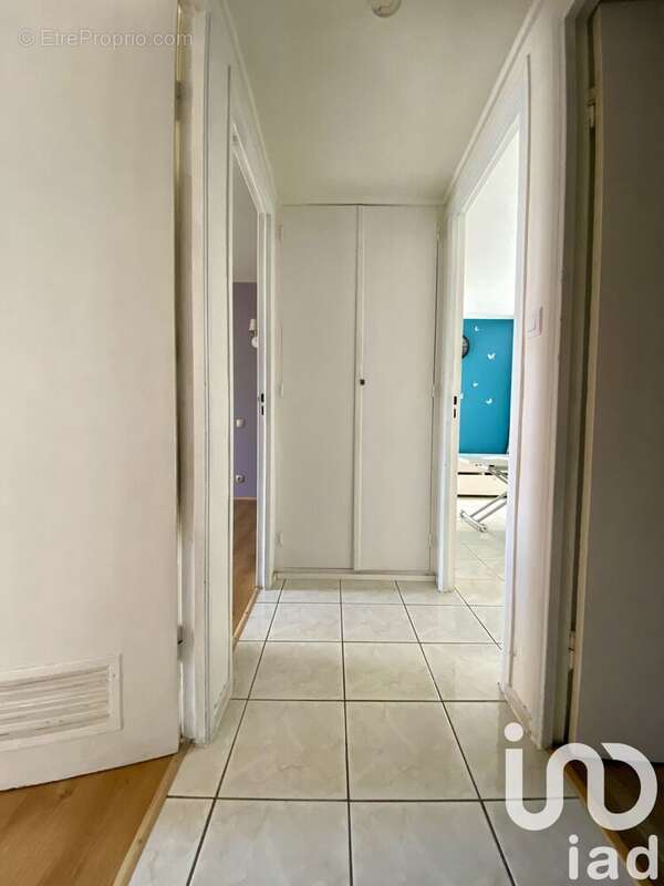 Photo 6 - Appartement à LE PLESSIS-TREVISE
