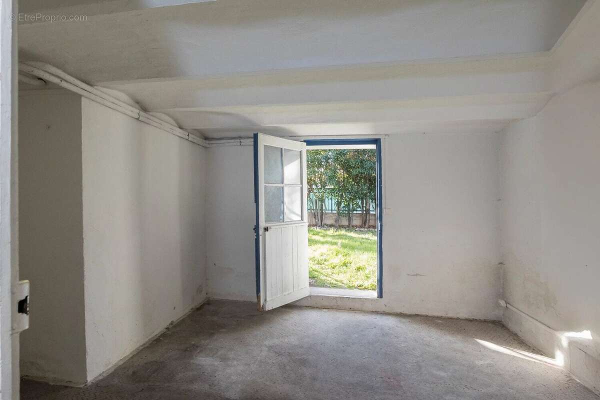 Appartement à MARSEILLE-12E