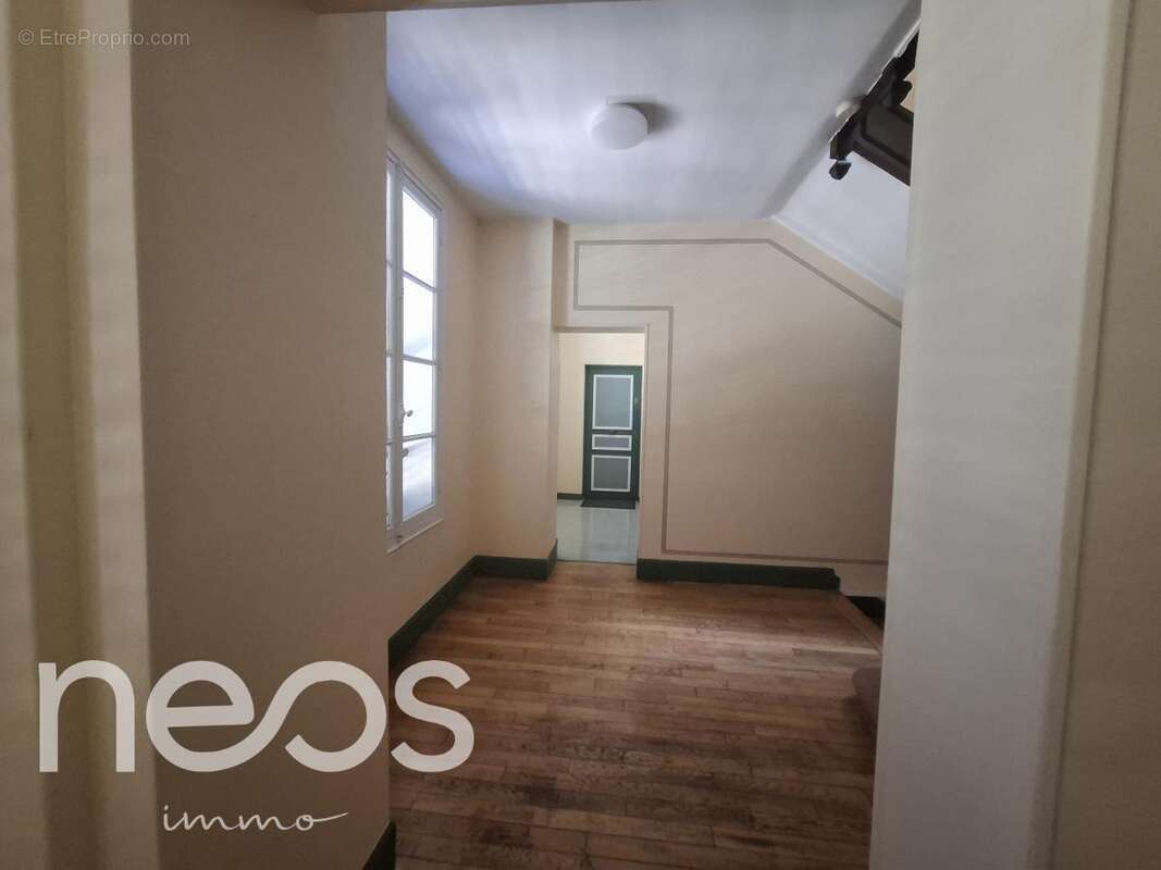 Appartement à FONTAINEBLEAU