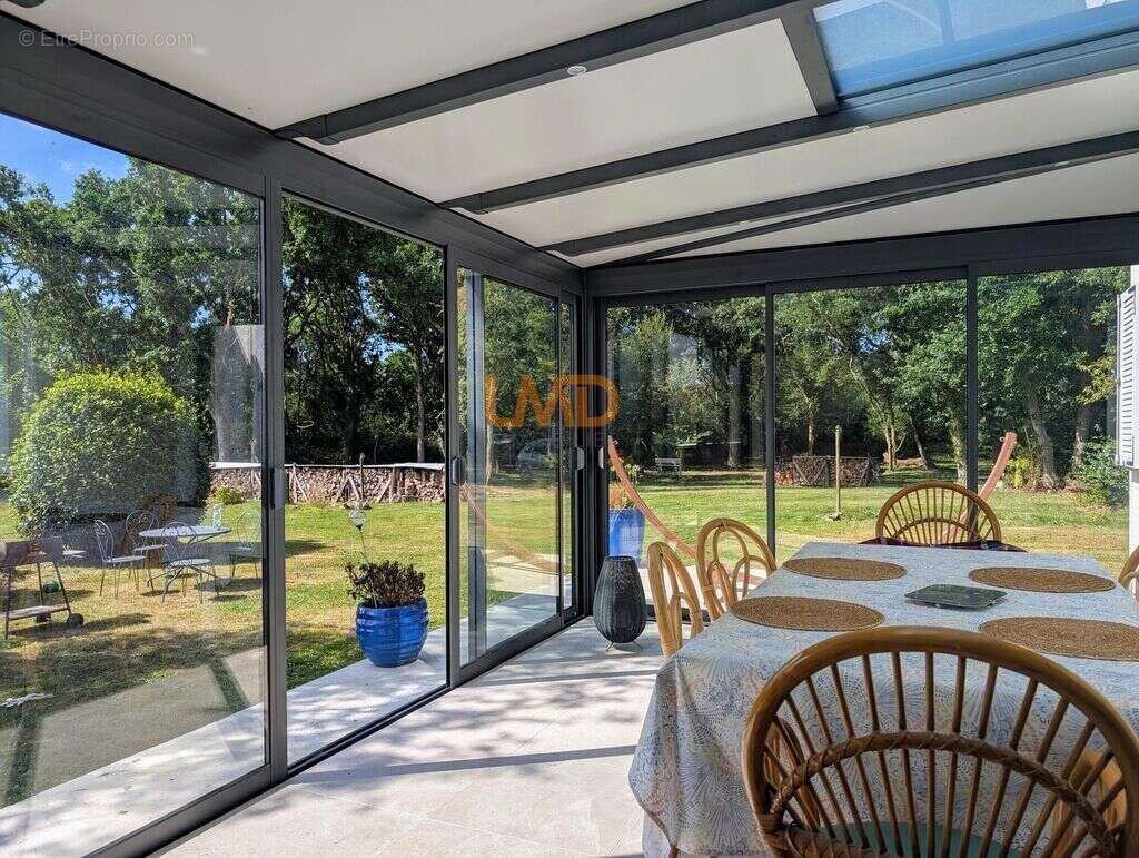 Maison à PLOMODIERN