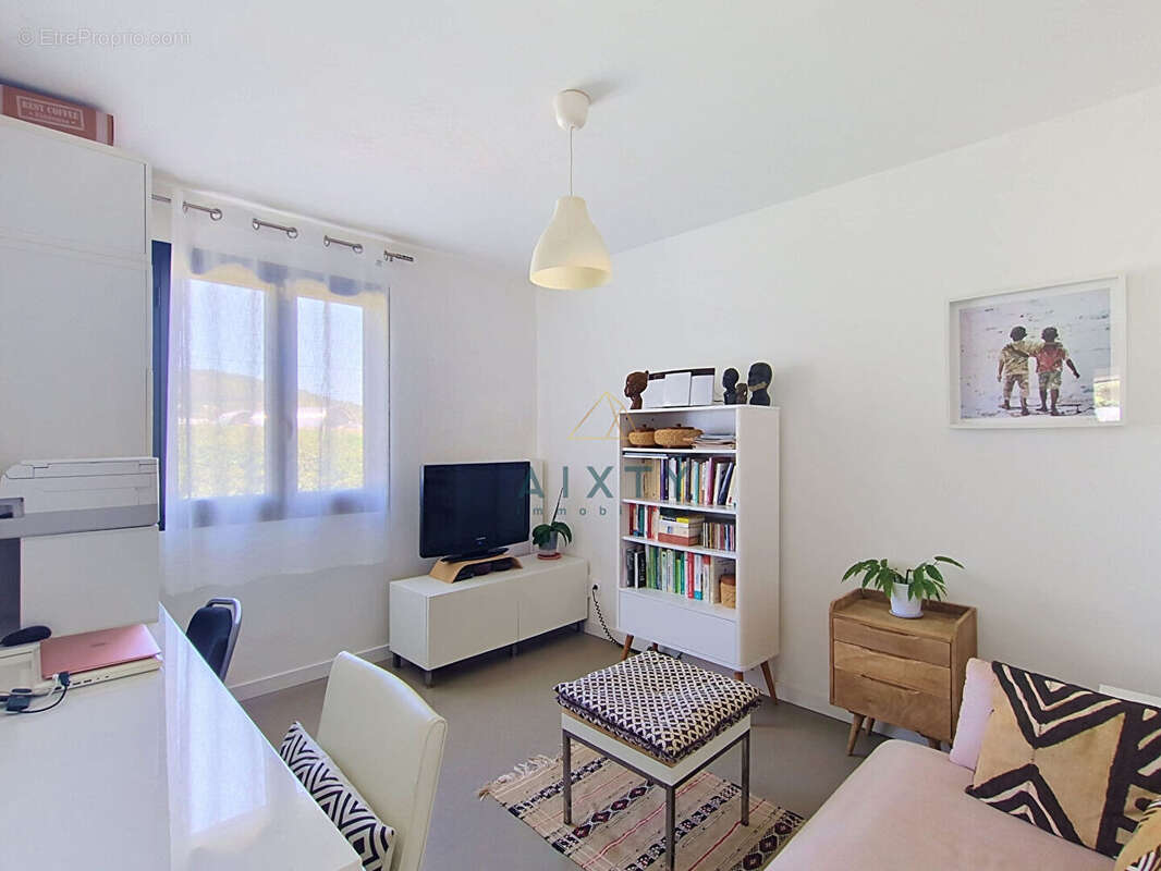 Propriété contemporaine d'exception à 20 minutes d'Aix en Provence - photo 9