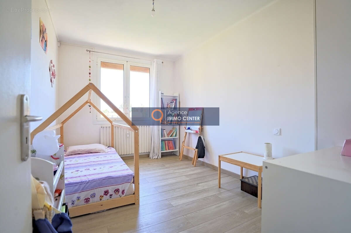 Appartement à HYERES
