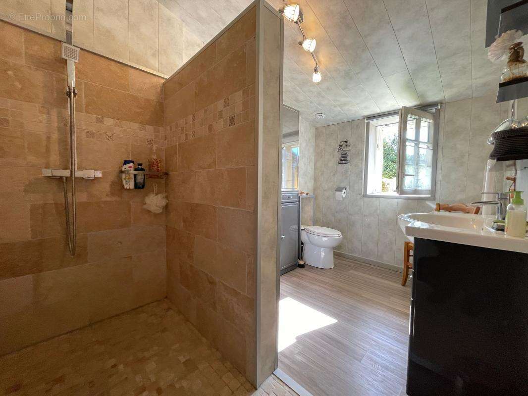 Maison à SAINTE-ALVERE