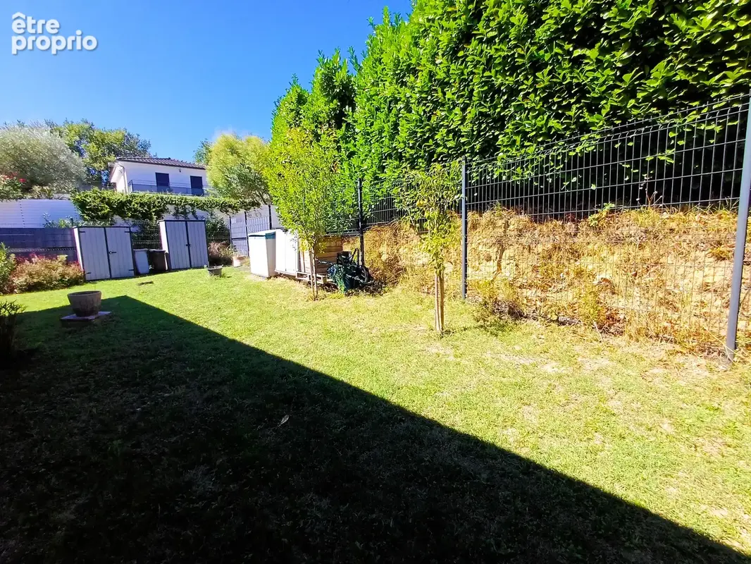 Maison moderne plain-pied 134 m2, 4 chambres, piscine, garage, DPE A sur parcelle de 805 m2 - photo 16