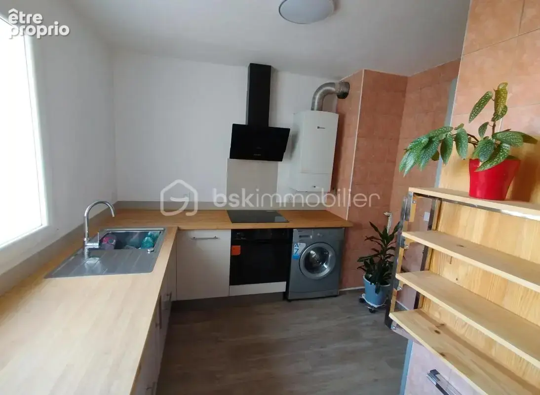 Appartement 3 pièces avec balcon, place de parking et cave, proche RER A Champs-sur-Marne - photo 4