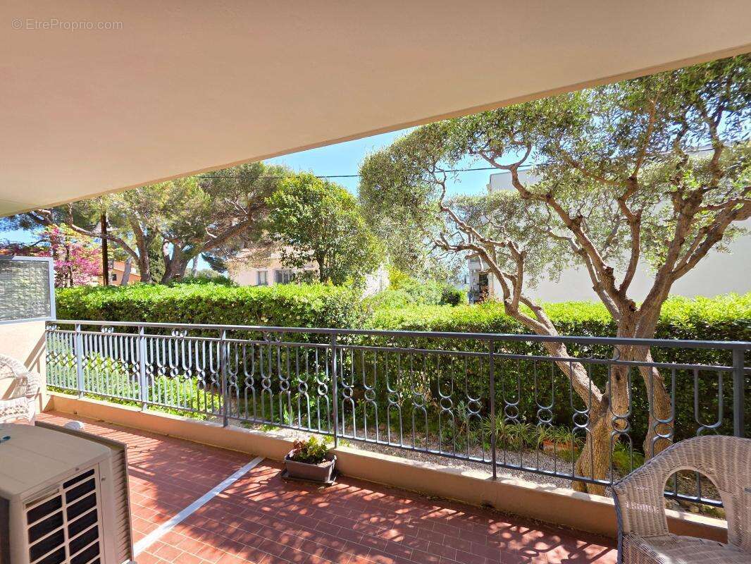 Appartement à SANARY-SUR-MER