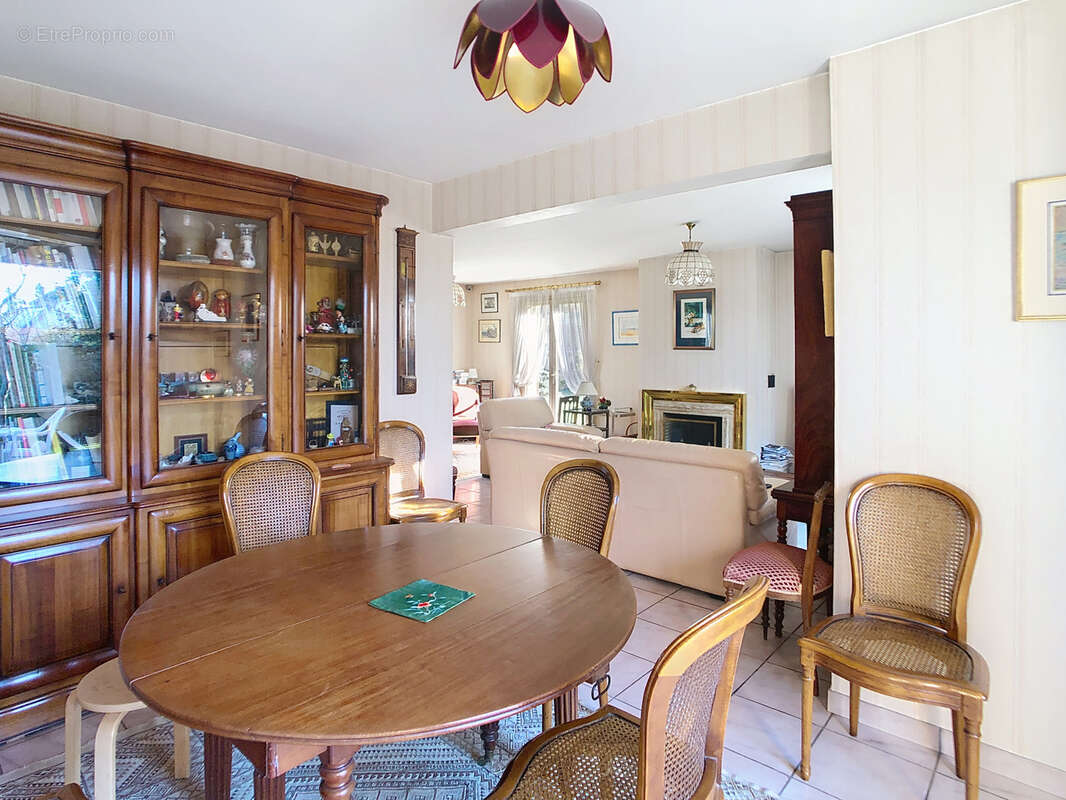 Maison à RUEIL-MALMAISON