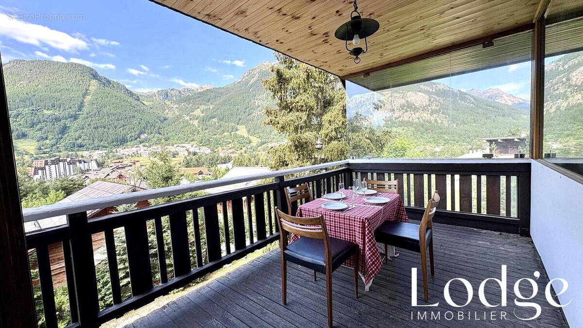 Appartement à LA SALLE-LES-ALPES