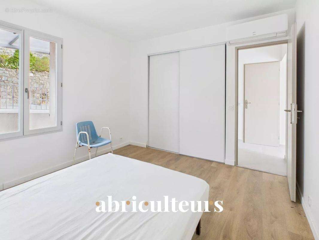 Appartement à FAYENCE