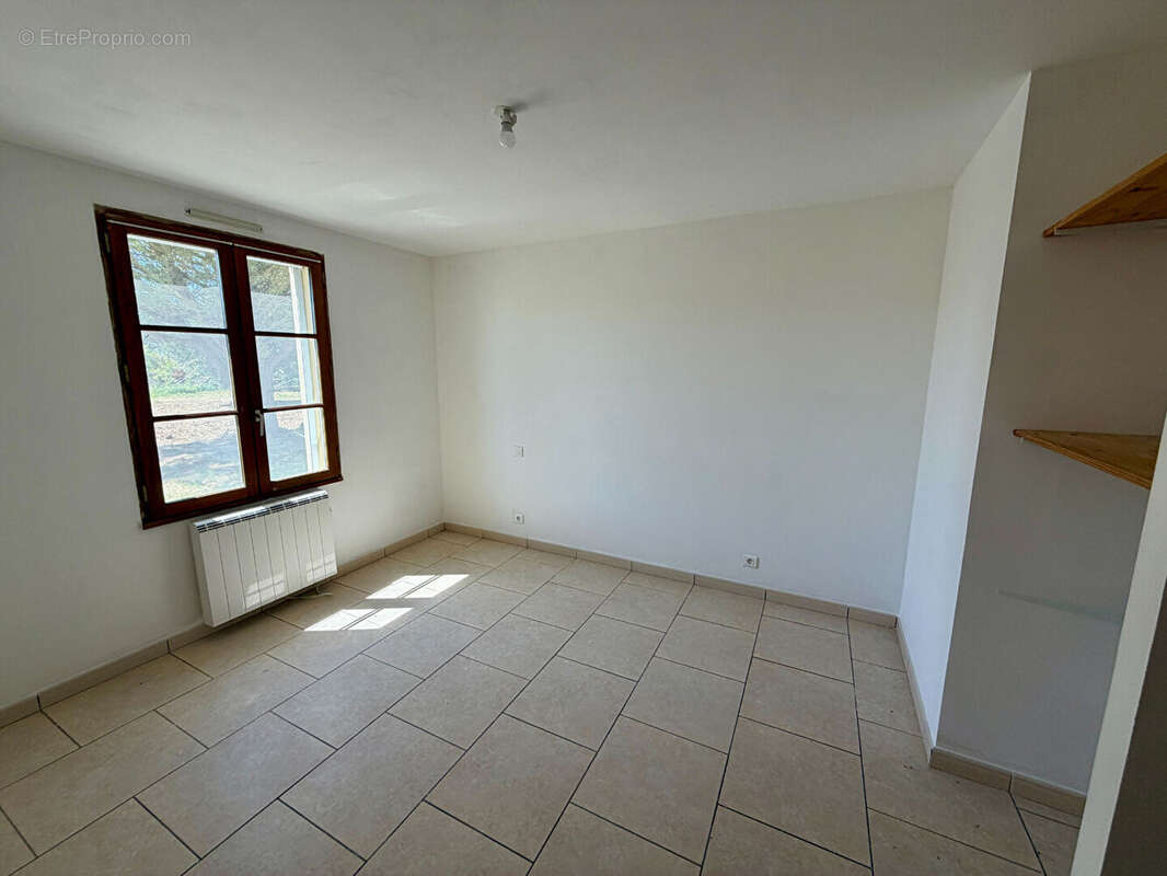 Maison à BOUIN