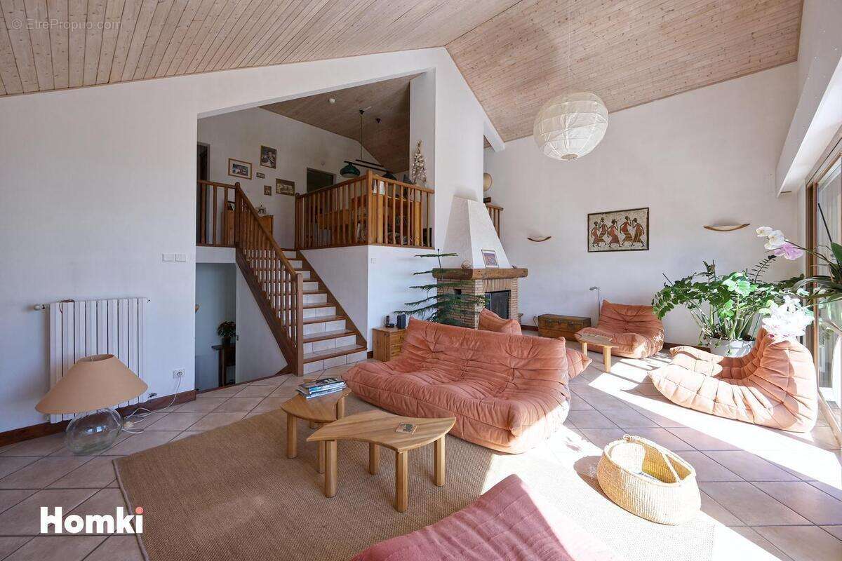 Maison à MONT-SAINT-MARTIN