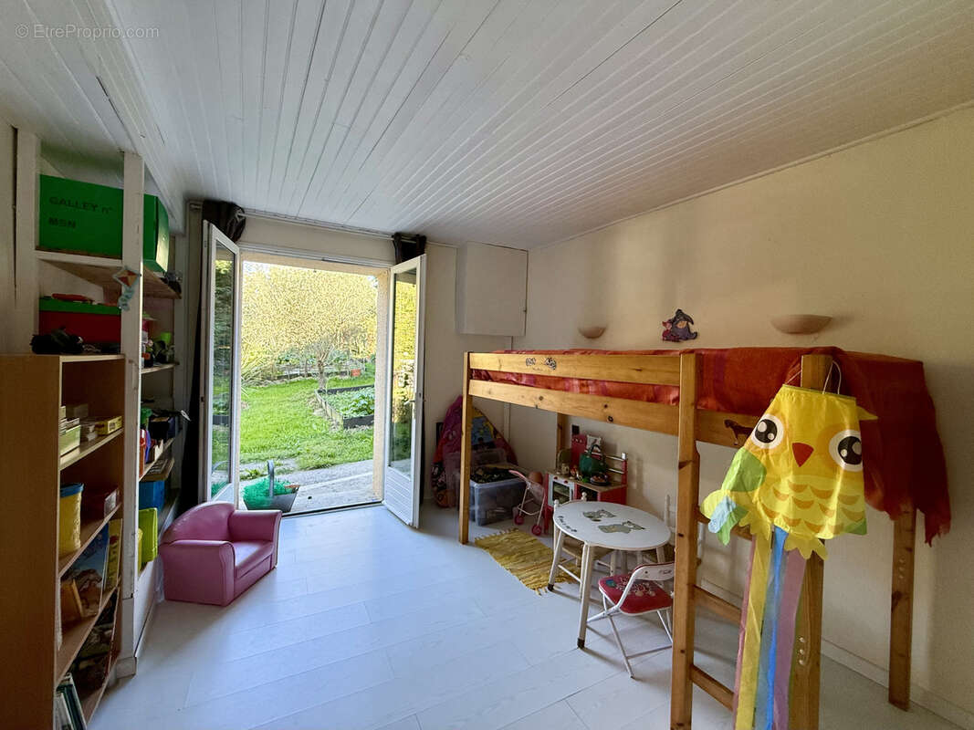 Maison à MONDONVILLE