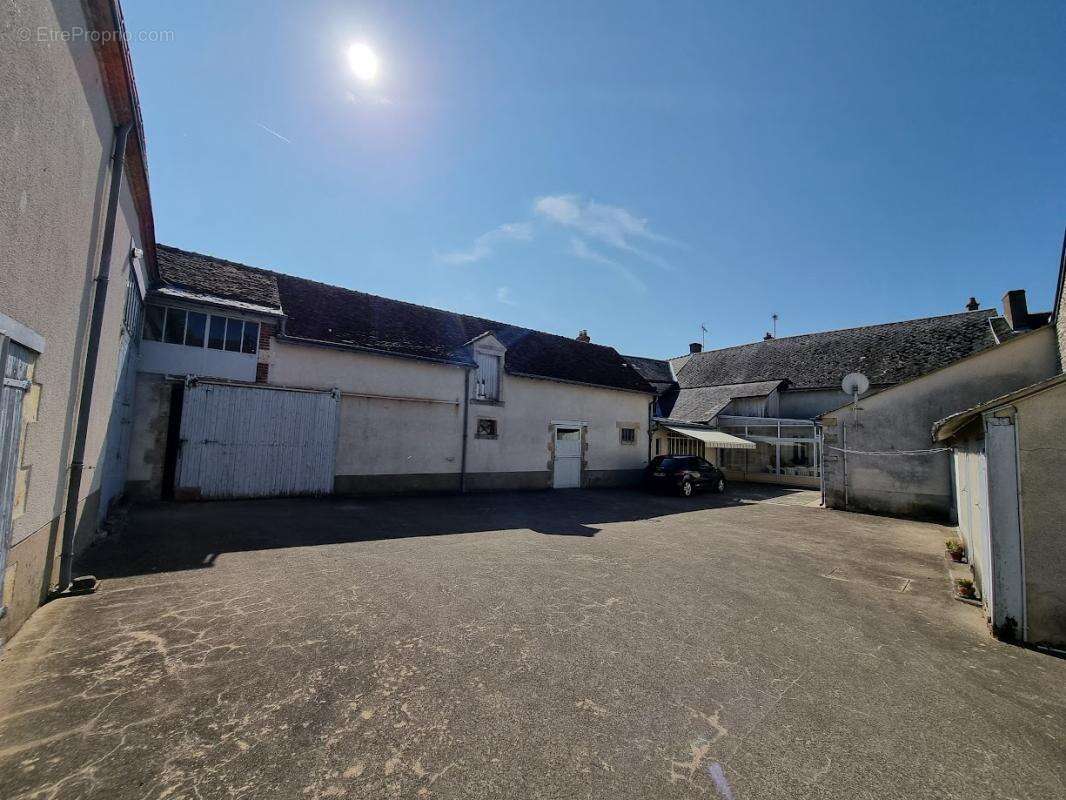 Maison à ASCHERES-LE-MARCHE