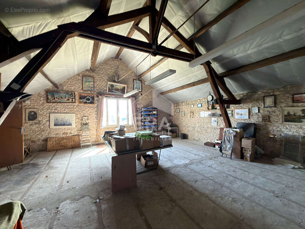 Maison 192m² à château-landon - photo 17