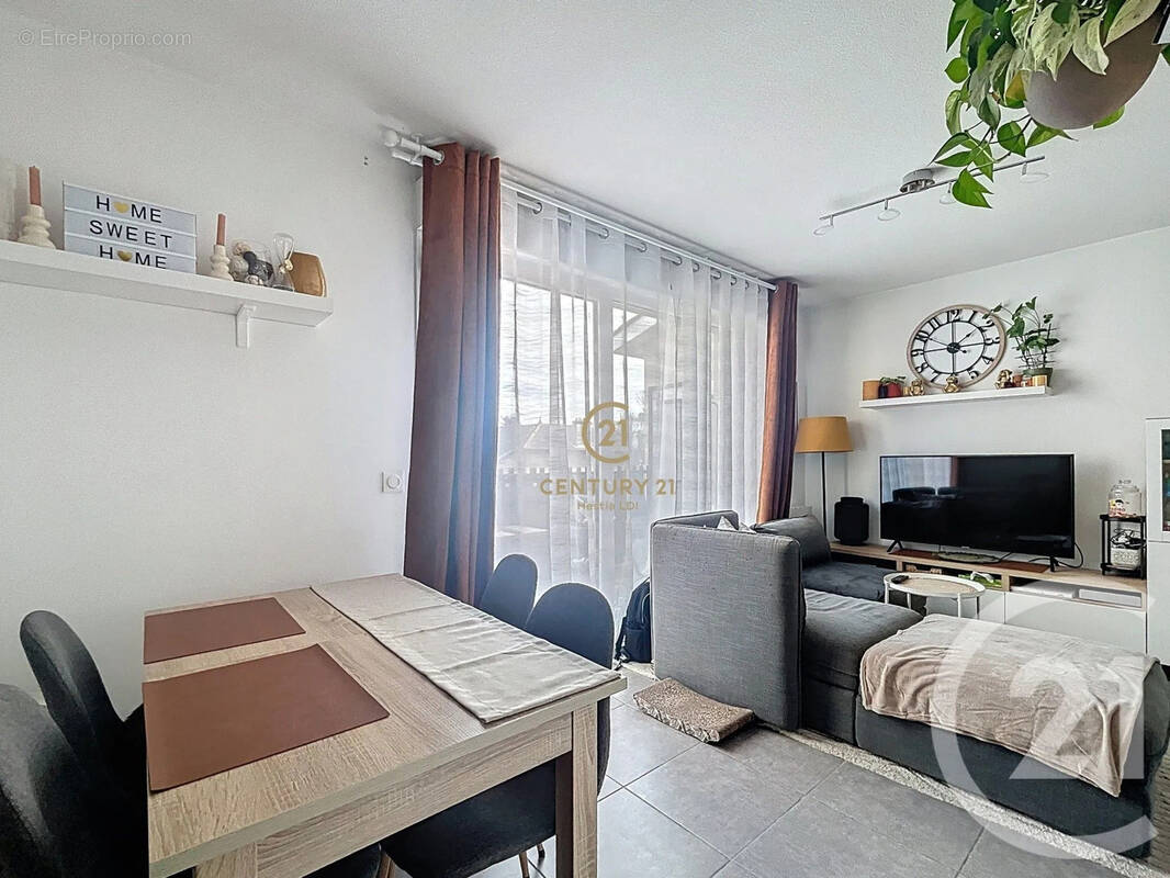 Appartement à SAINT-PRIEST