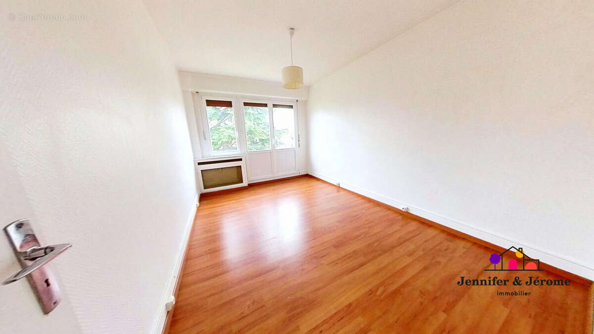 Appartement à ENGHIEN-LES-BAINS